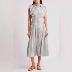 Chic Sleeveless Striped Midi Dress